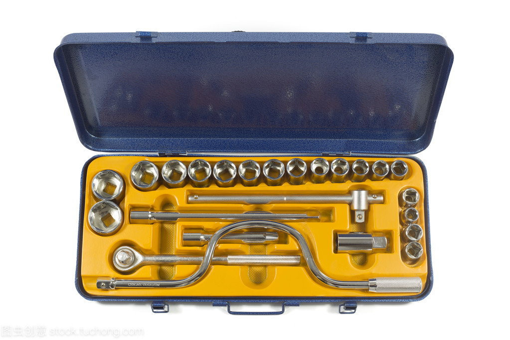 高效安全 藍(lán)色工具箱中的專業(yè)勞保用品——扳手與螺絲刀位的完美組合